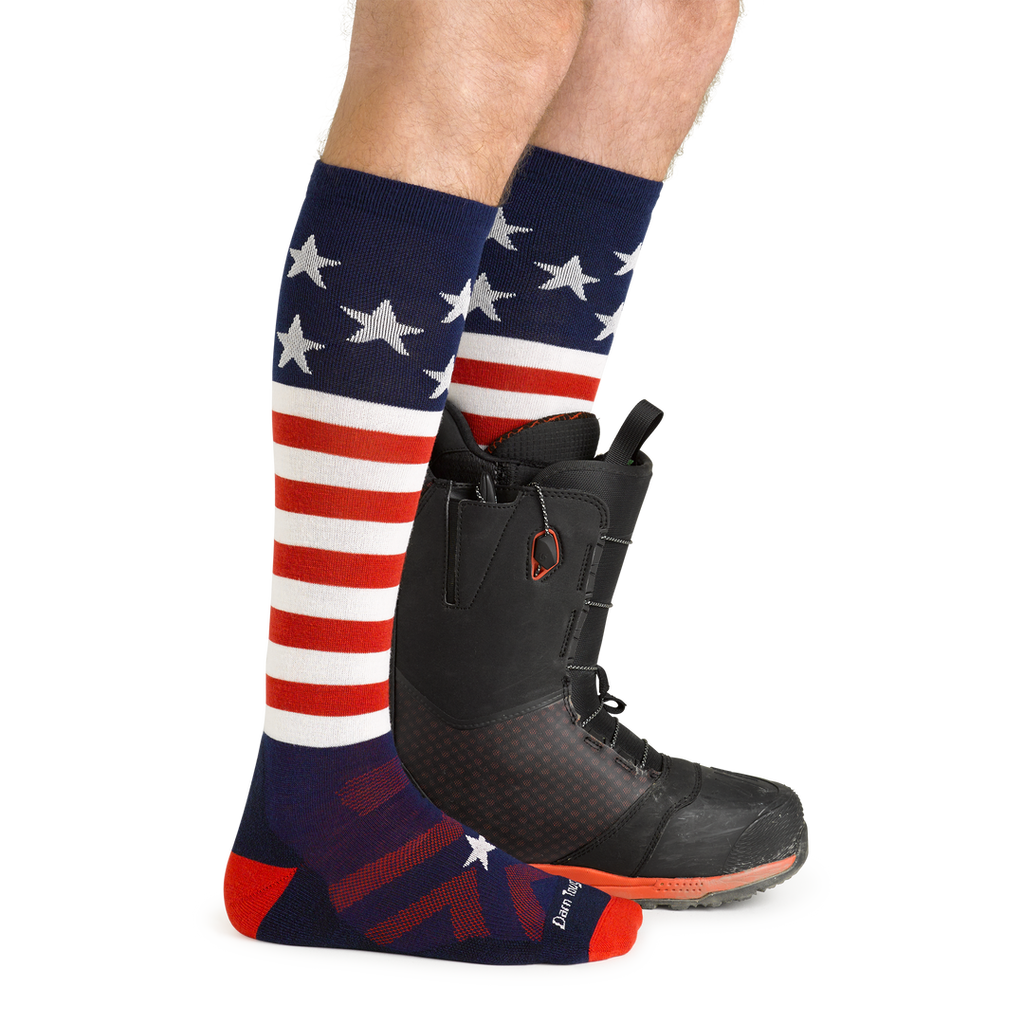 Darn Tough Men's Captain Stripe Over-the-Calf Midweight Ski & Snowboard Sock 2026