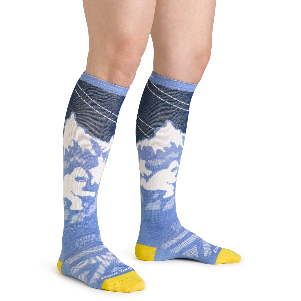 Darn Tough Women's Yeti Over-the-Calf Lightweight Ski & Snowboard Sock 2026