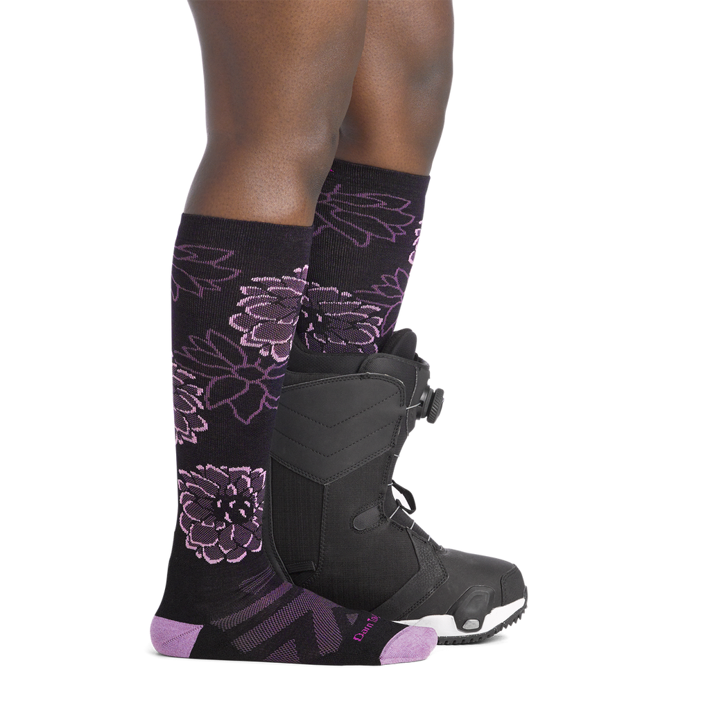 Darntough Dahlia Over-the-Calf Midweight Snow Socks 2027
