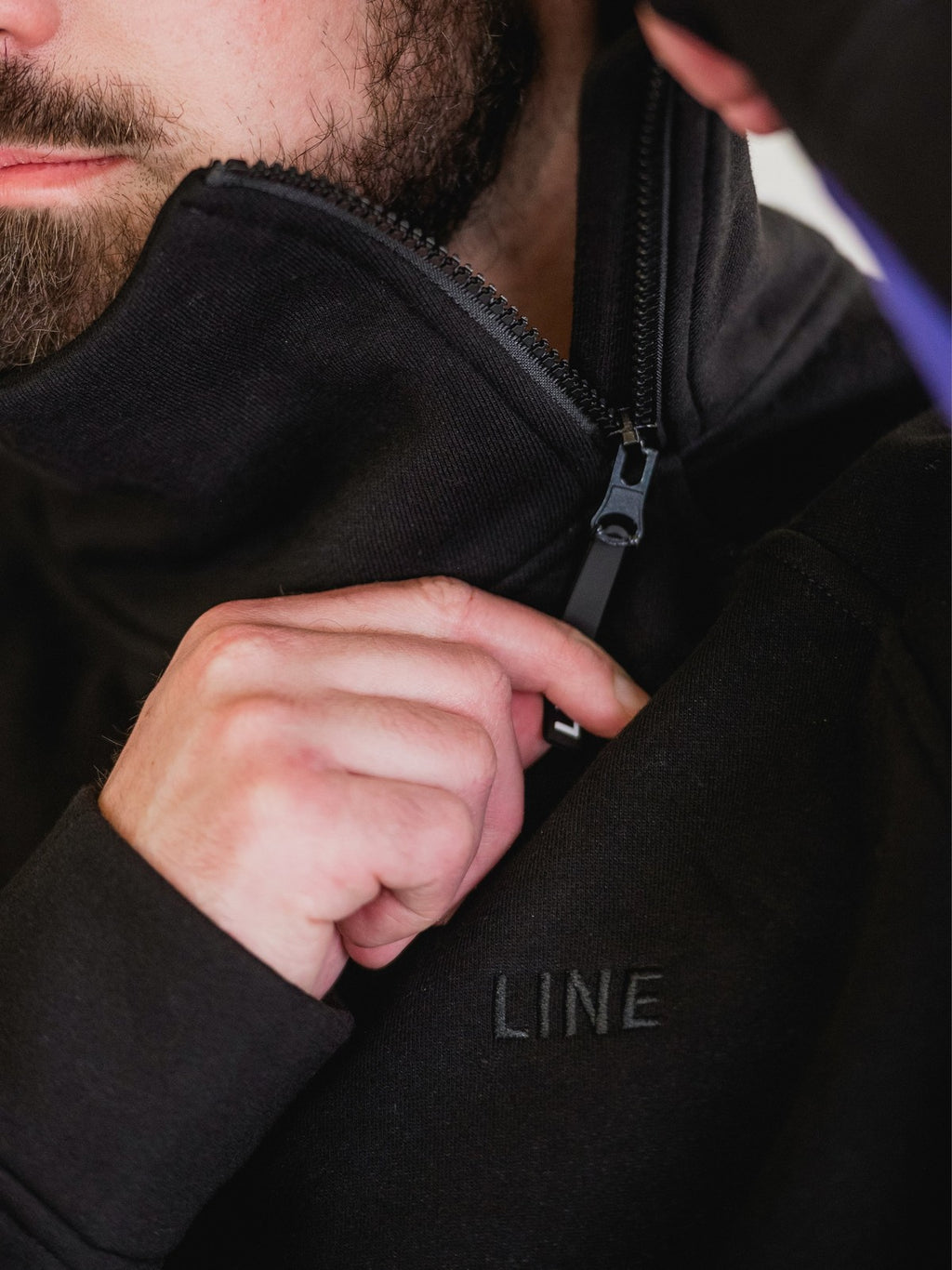 Line Tech Hoodie - Black/Purple 2027