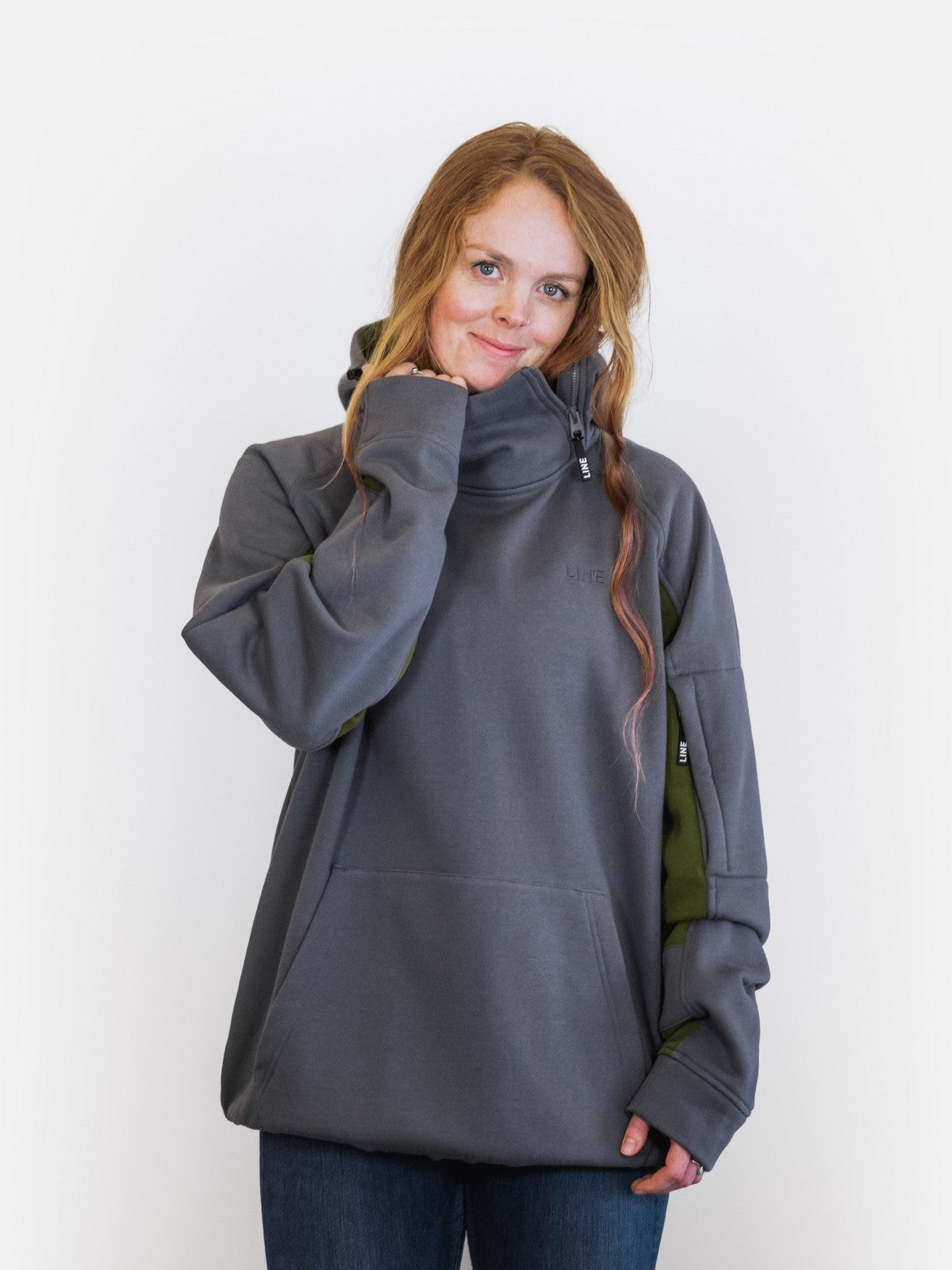 Line Tech Hoodie - Grey/Olive 2027